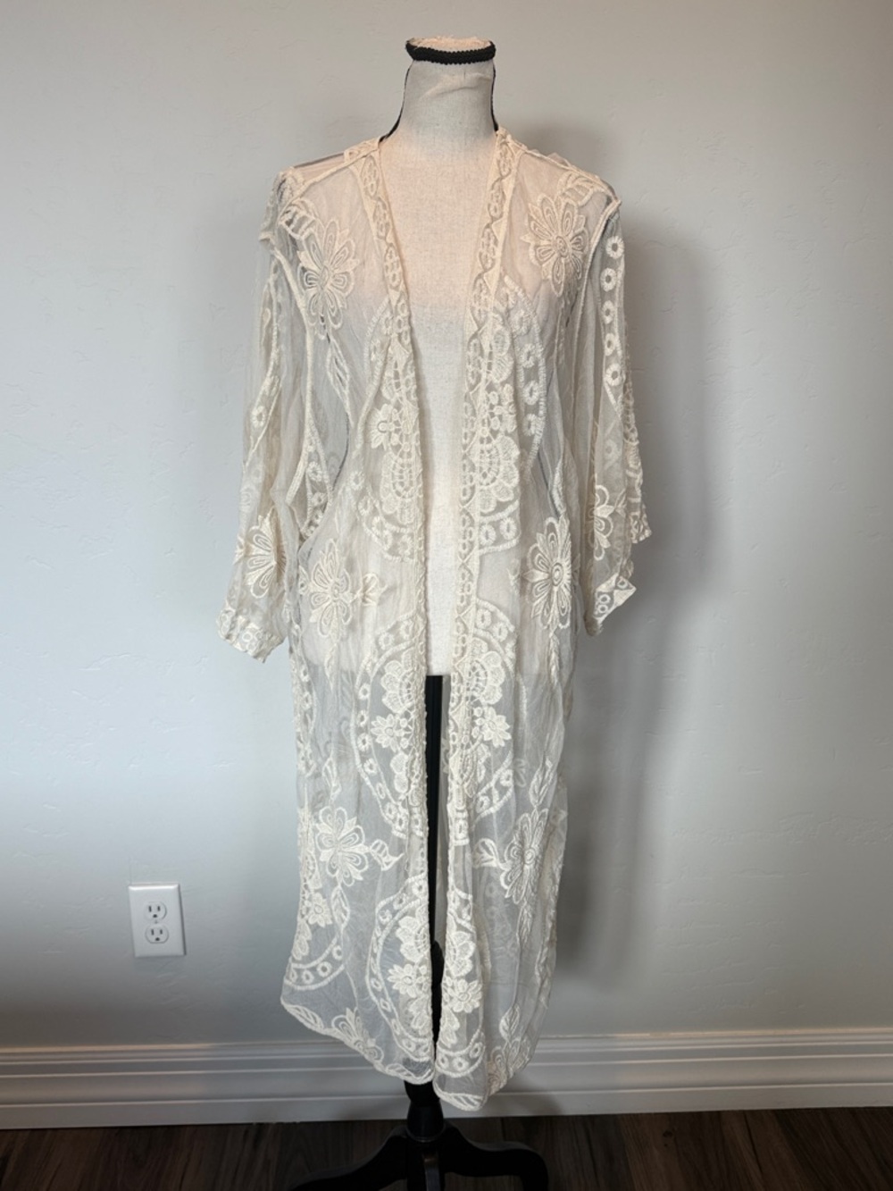 Boho Lace Kimono Cardigan XXL-XXXL Cream Sheer Embroidered Duster Open Front